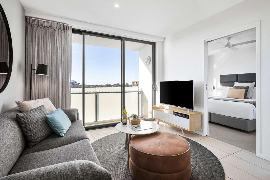 Alcyone Hotel Residences Brisbane Room photo